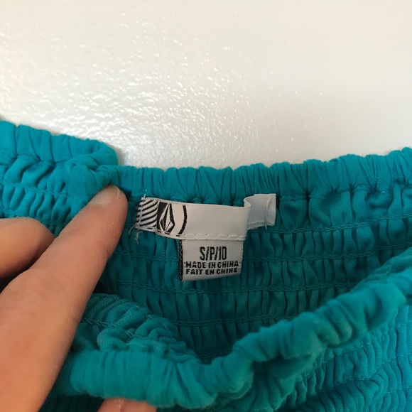 Volcom dress - Picture 2 of 6